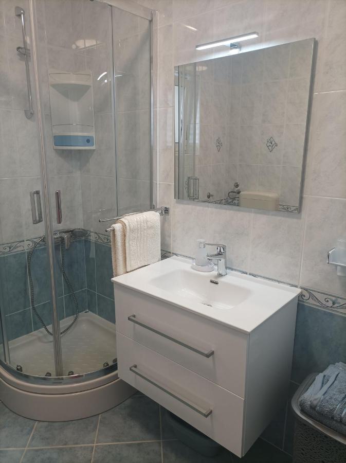 Neda Apartmani Mali Lošinj Eksteriør billede