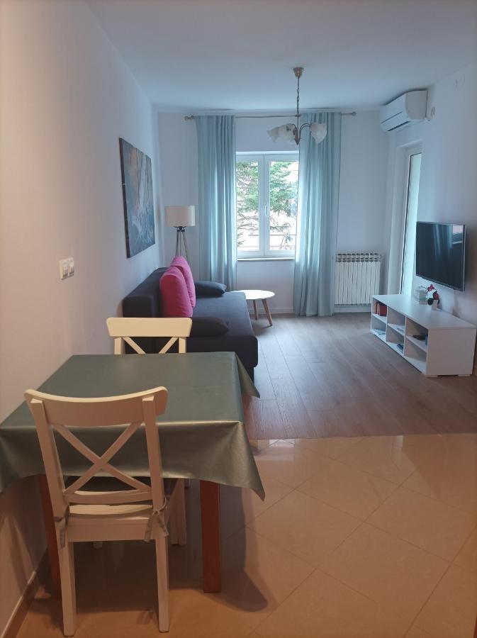 Neda Apartmani Mali Lošinj Eksteriør billede
