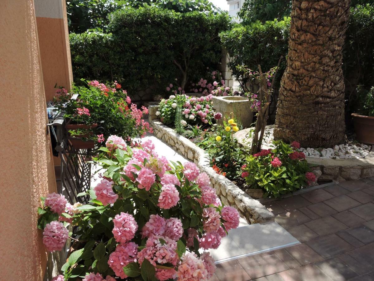 Neda Apartmani Mali Lošinj Eksteriør billede
